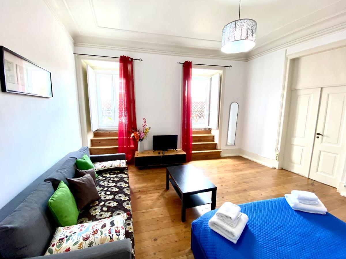 Classic Chiado 1 - Central Guest House Room With Shared Bathroom Lisboa Ngoại thất bức ảnh