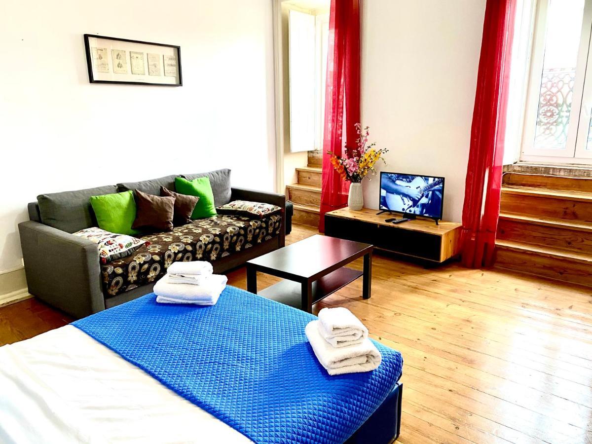 Classic Chiado 1 - Central Guest House Room With Shared Bathroom Lisboa Ngoại thất bức ảnh